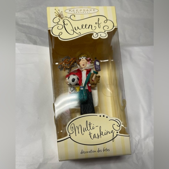 Hallmark Queen Of Multi Tasking Mom Ornament New in original package - Picture 1 of 8